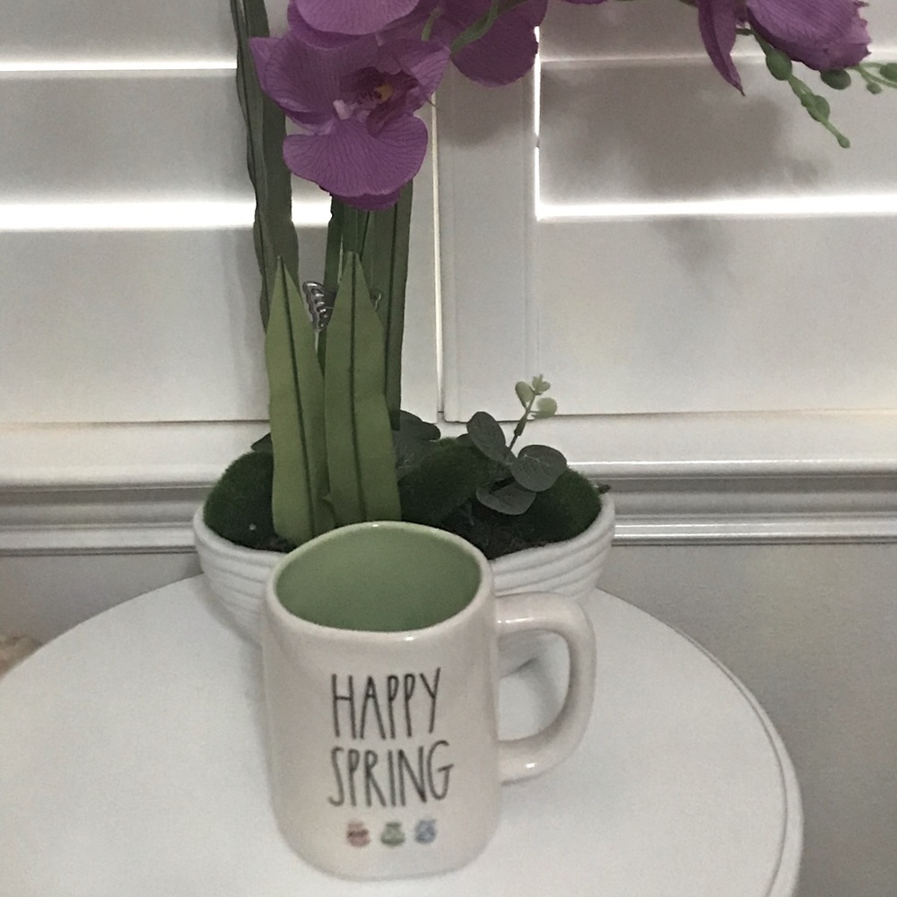 Rae Dunn HAPPY SPRING Mug